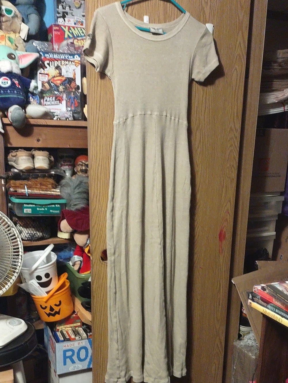 Women's Short-Sleeve Maxi Dress in Light Beige